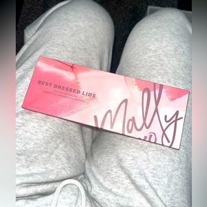 Mally Beauty Best Dressed Lids shimmer eyeshadow palette